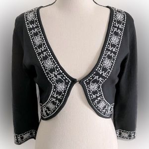 White House Black Market knit 3/4 sleeve cover up
